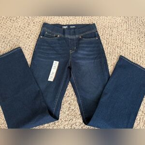 Levi’s Pull On Boot Cut Jeans